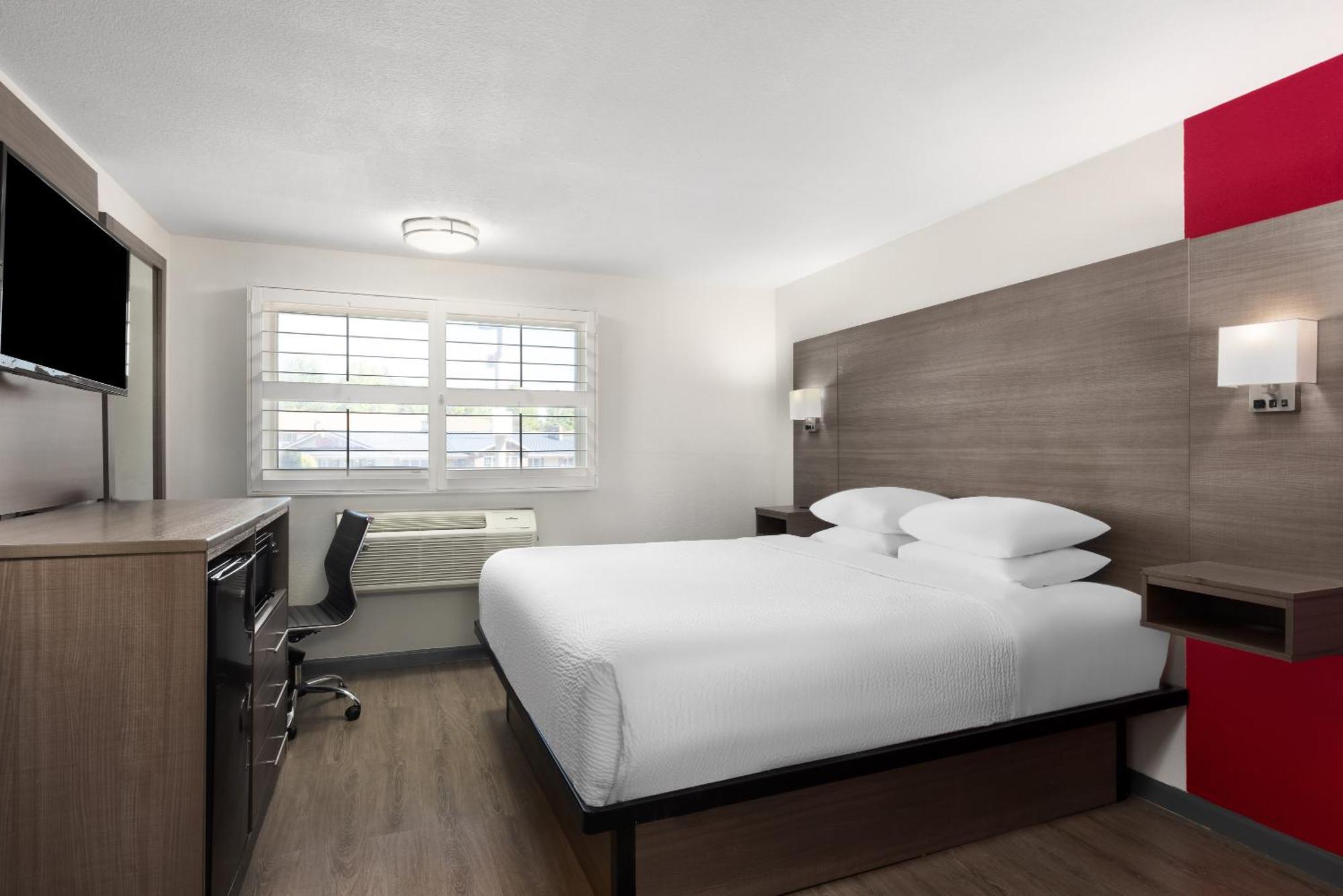 Motel Ramada By Wyndham Medford Airport North Exteriér fotografie