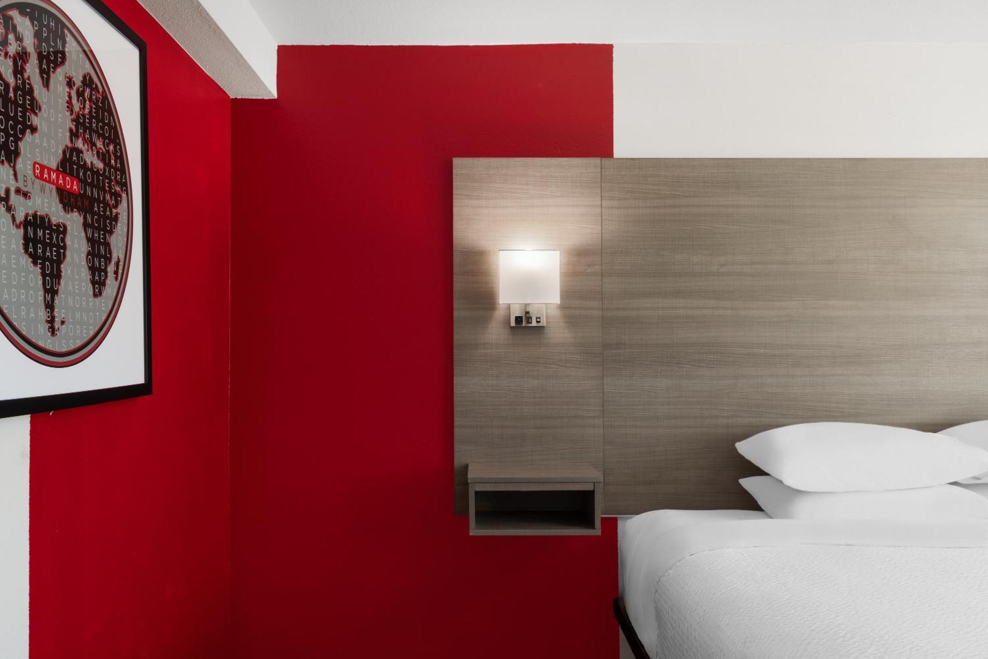 Motel Ramada By Wyndham Medford Airport North Exteriér fotografie