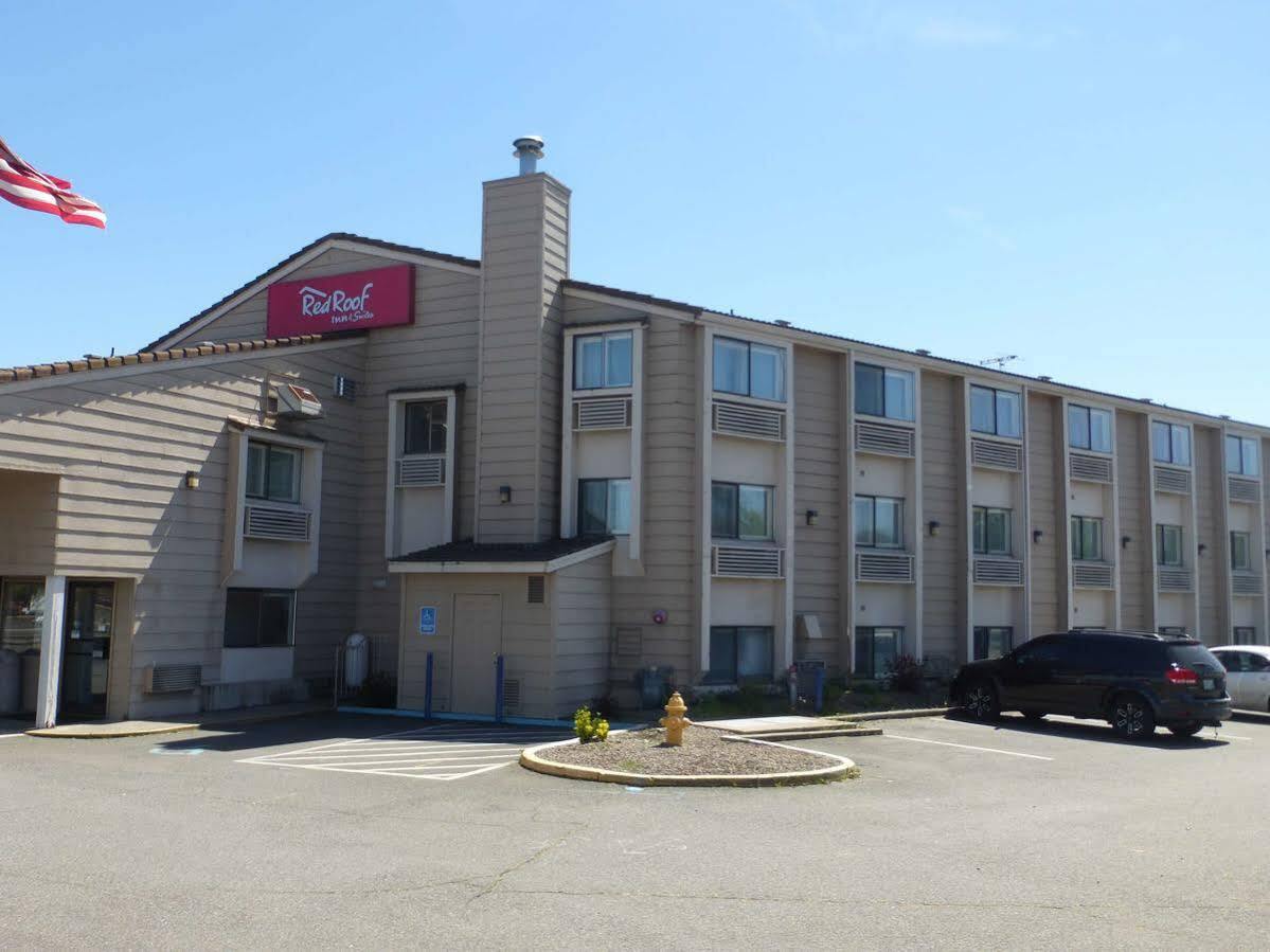 Motel Ramada By Wyndham Medford Airport North Exteriér fotografie